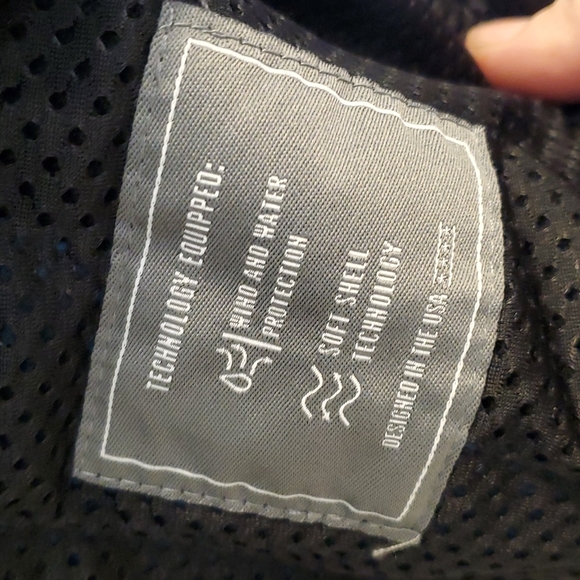 Ariat softshell jacket - Picture 6 of 7